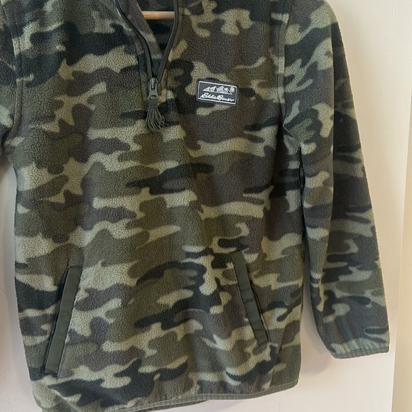 Eddie Bauer Camouflage Fleece Sweatshirt Boys Size Small or 7/8 - Picture 5 of 12